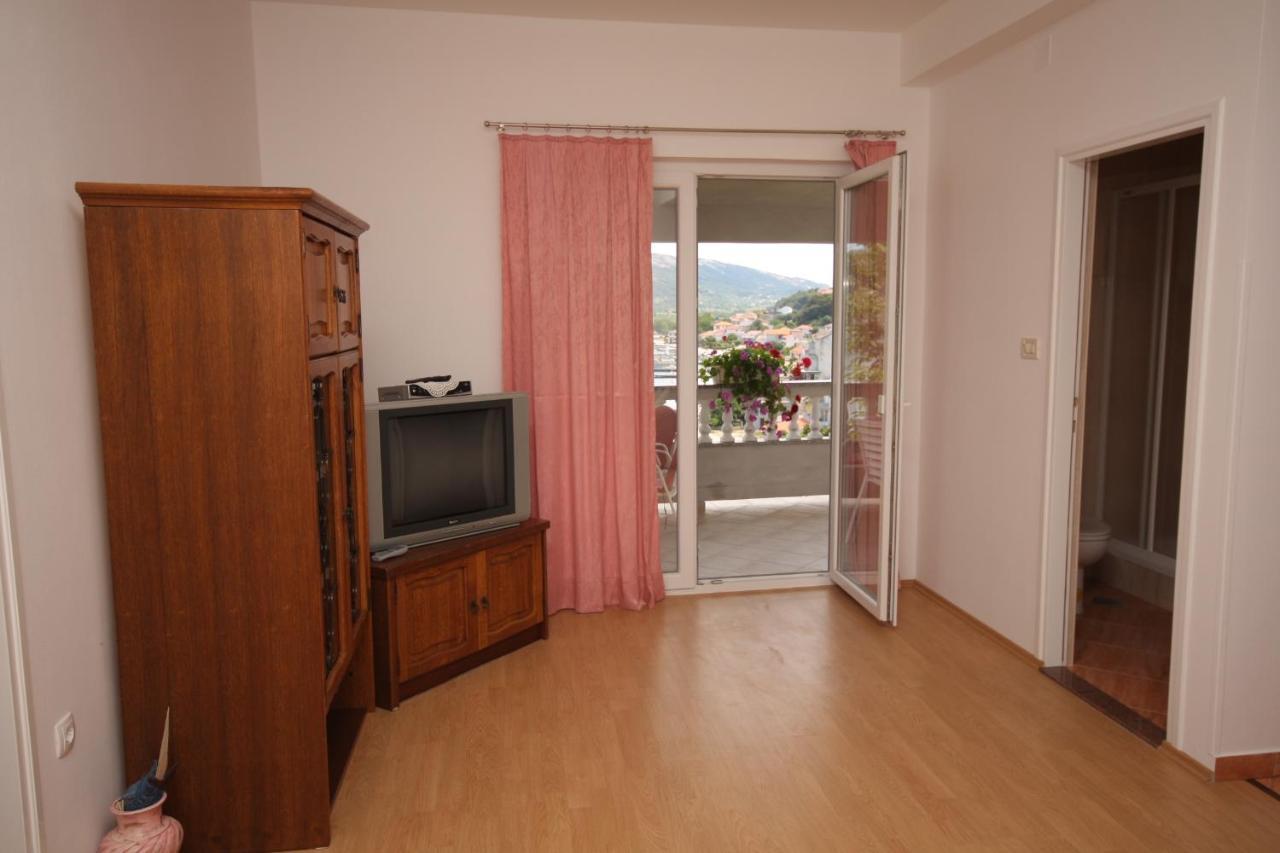 Apartment Supetarska Draga - Donja 2013b Bagian luar foto