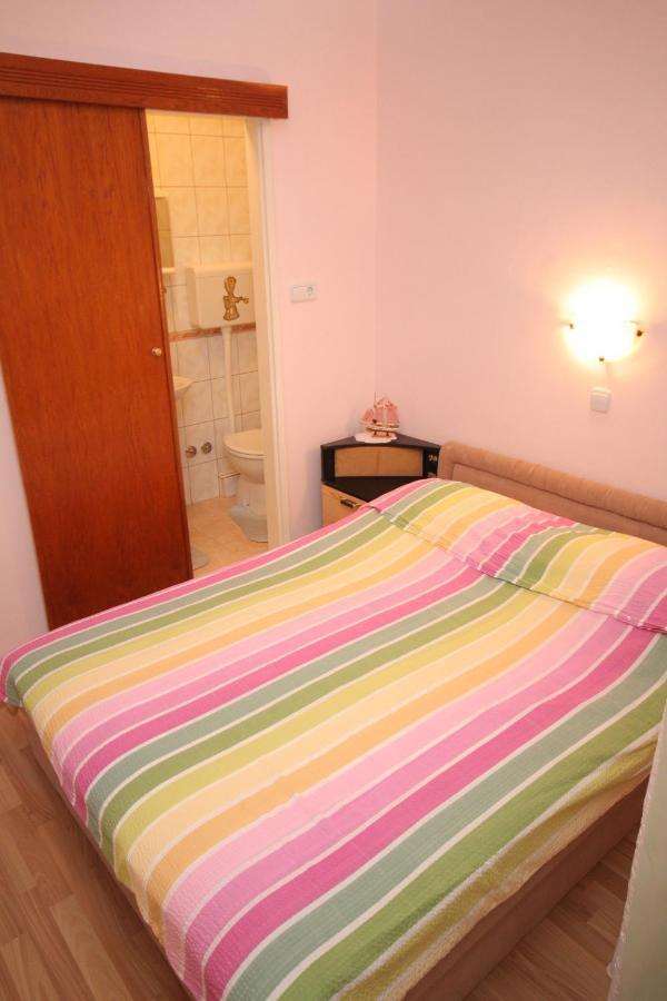 Apartment Supetarska Draga - Donja 2013b Bagian luar foto