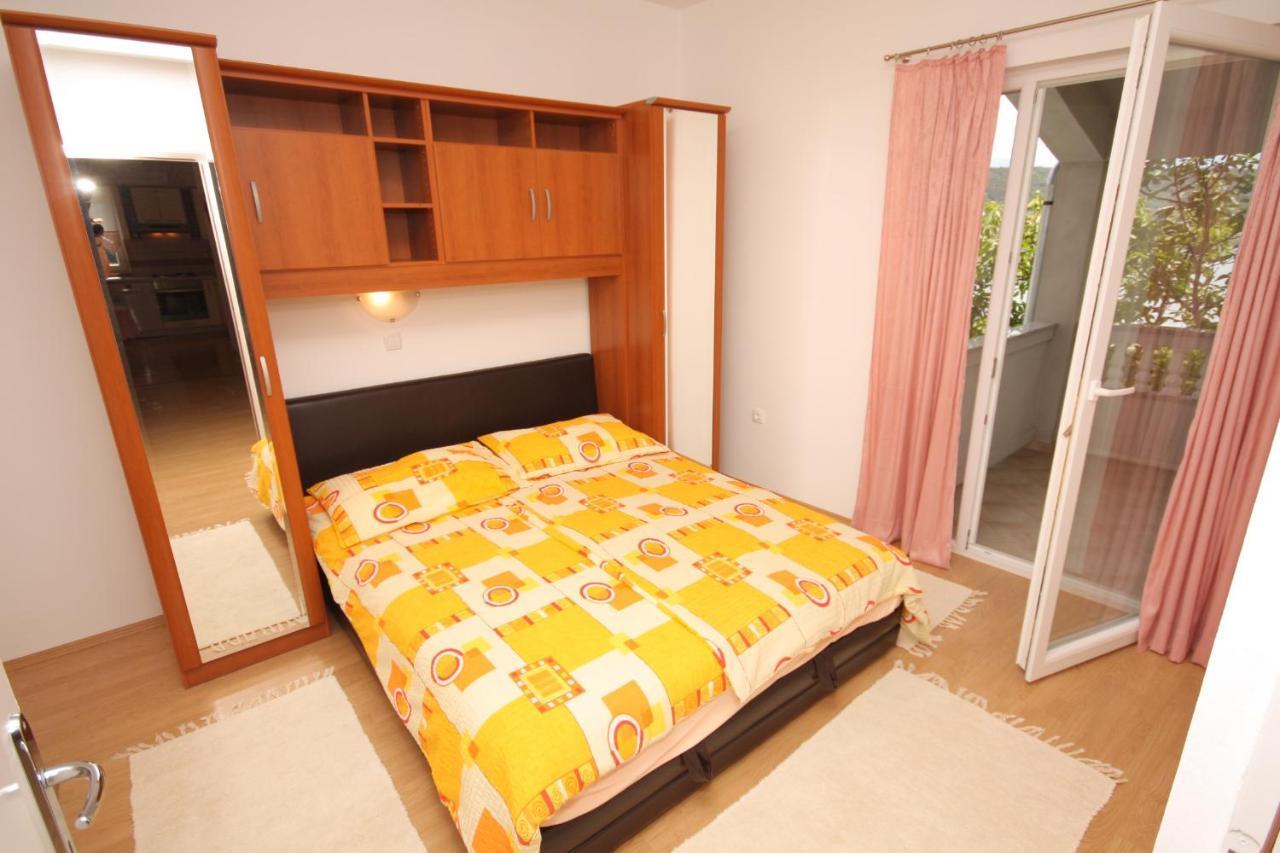 Apartment Supetarska Draga - Donja 2013b Bagian luar foto