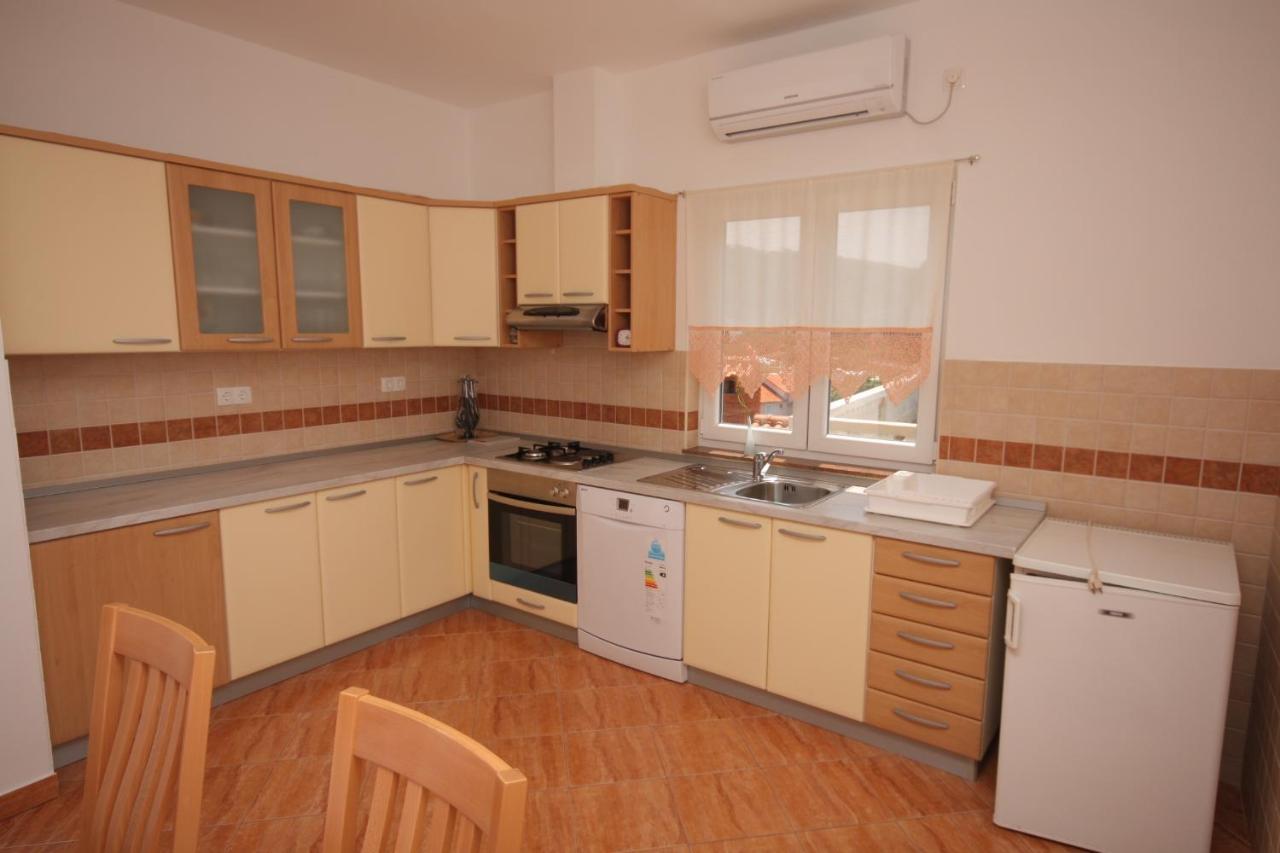 Apartment Supetarska Draga - Donja 2013b Bagian luar foto
